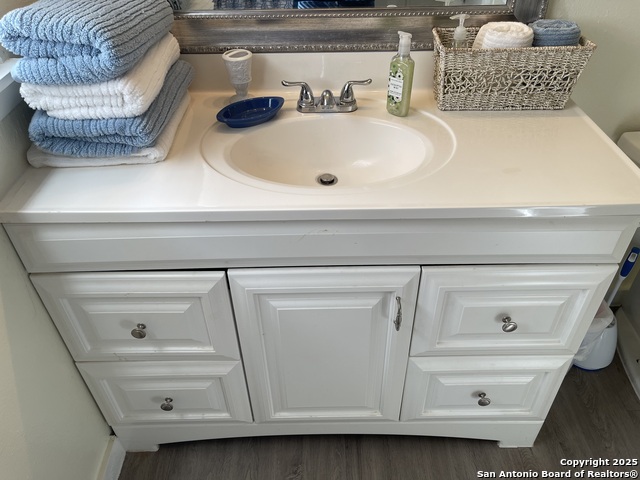 Image 8 of 52 For 113 Creekview