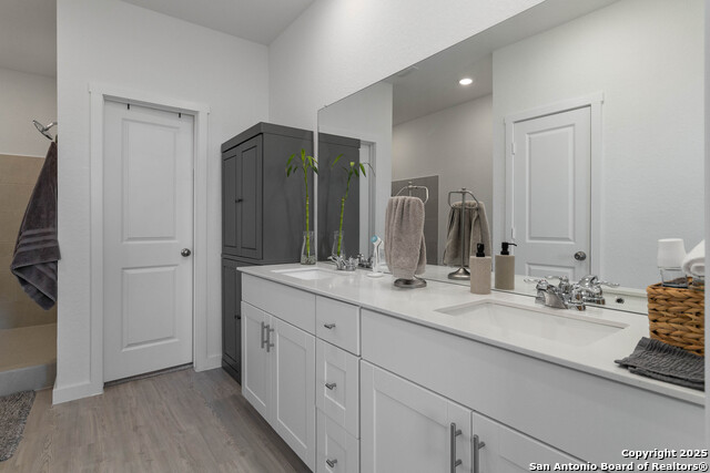 Image 16 of 24 For 5708 Basil Chase