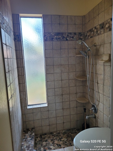 Image 28 of 44 For 3507 Green Spring