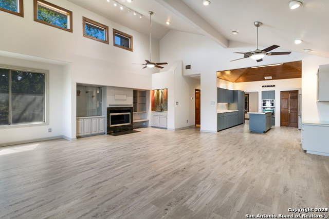 Listing photo id 10 for 25802 Hazy Hollow