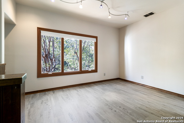 Listing photo id 24 for 25802 Hazy Hollow