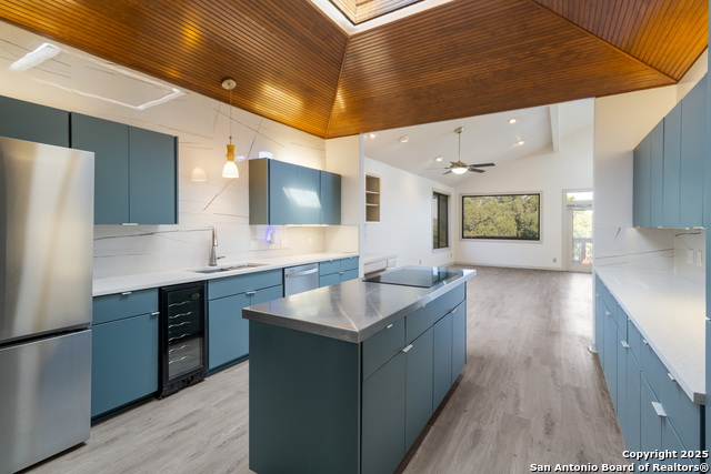 Listing photo id 6 for 25802 Hazy Hollow