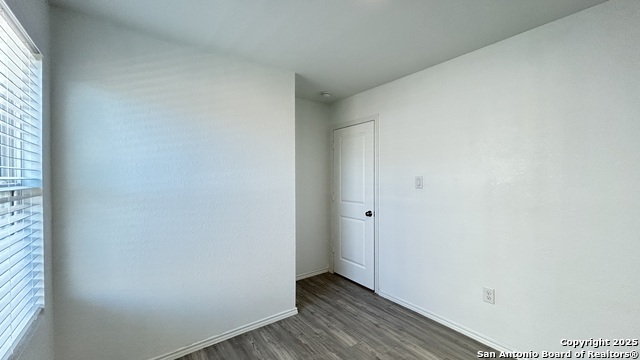 Image 16 of 23 For 8155 Nube Medina