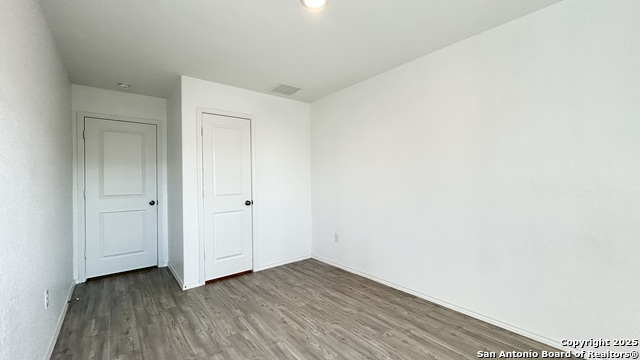 Image 20 of 23 For 8155 Nube Medina