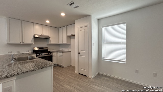 Image 6 of 23 For 8155 Nube Medina