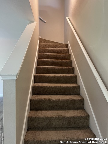 Image 23 of 33 For 10027 Vasso View 3