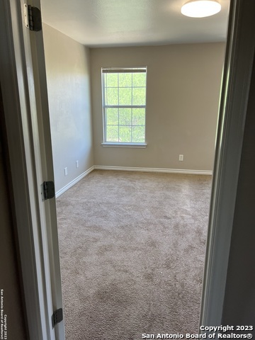 Image 26 of 33 For 10027 Vasso View 3