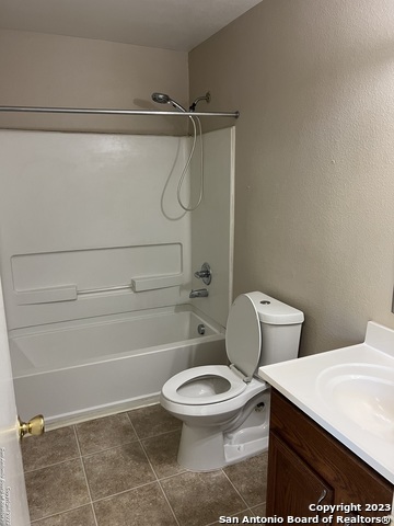 Image 29 of 33 For 10027 Vasso View 3