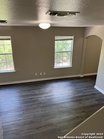 Image 3 of 33 For 10027 Vasso View 3