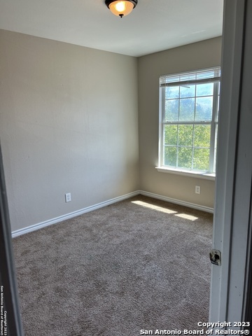 Image 33 of 33 For 10027 Vasso View 3