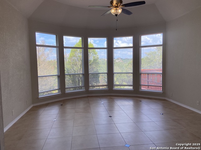 Image 11 of 49 For 1711 Winding View