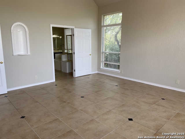 Image 13 of 49 For 1711 Winding View