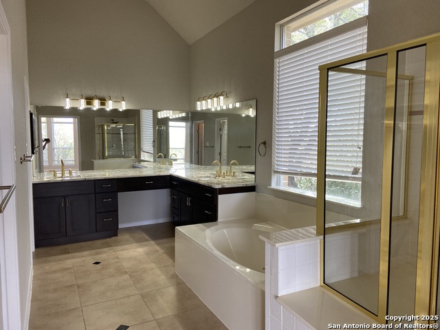 Image 18 of 49 For 1711 Winding View