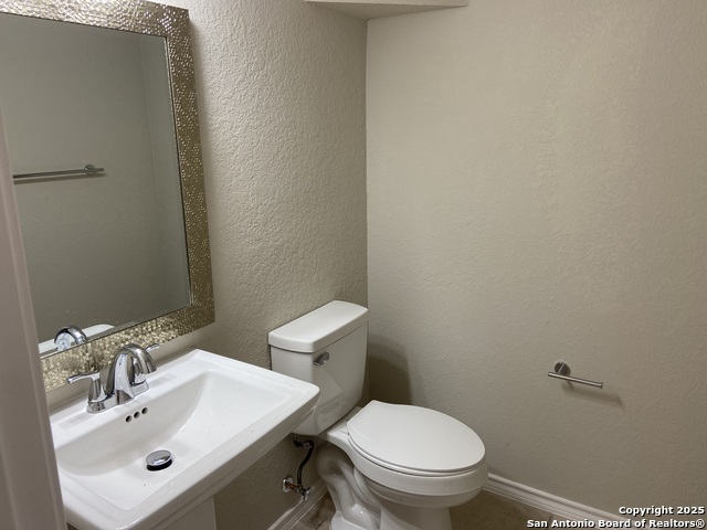 Image 19 of 49 For 1711 Winding View