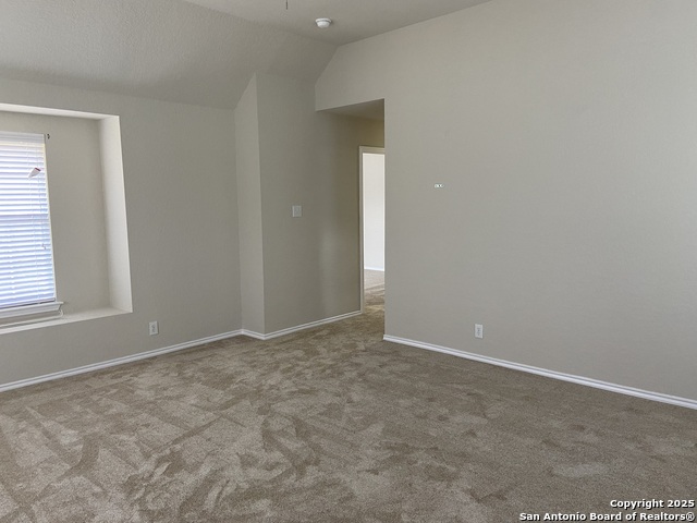 Image 34 of 49 For 1711 Winding View