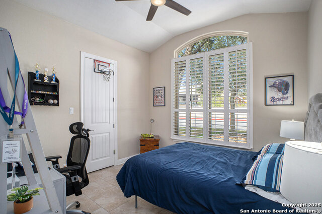 Image 18 of 39 For 26919 Camellia