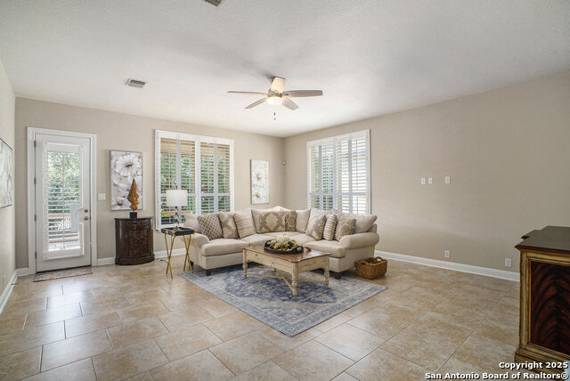 Image 7 of 39 For 26919 Camellia