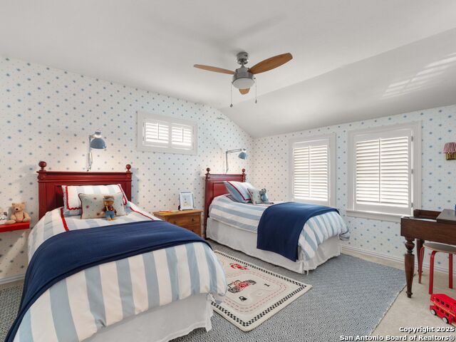 Image 25 of 32 For 351 Rosemary Avenue