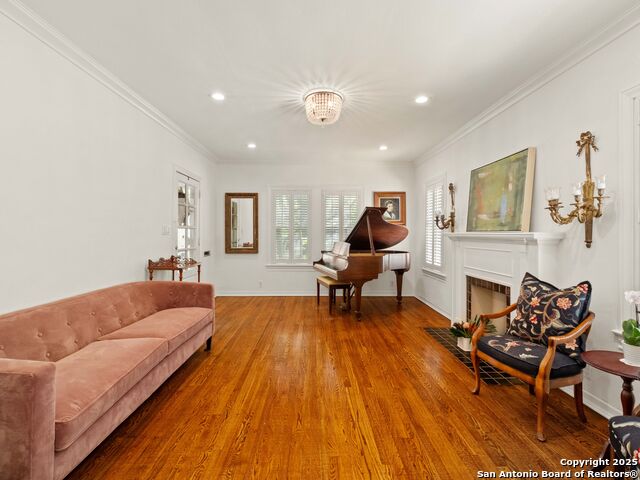 Image 3 of 32 For 351 Rosemary Avenue