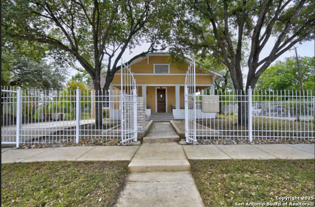 Details for 1246 Waverly, San Antonio, TX 78201