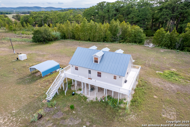 Image 4 of 11 For 14949 Tx Hwy 16