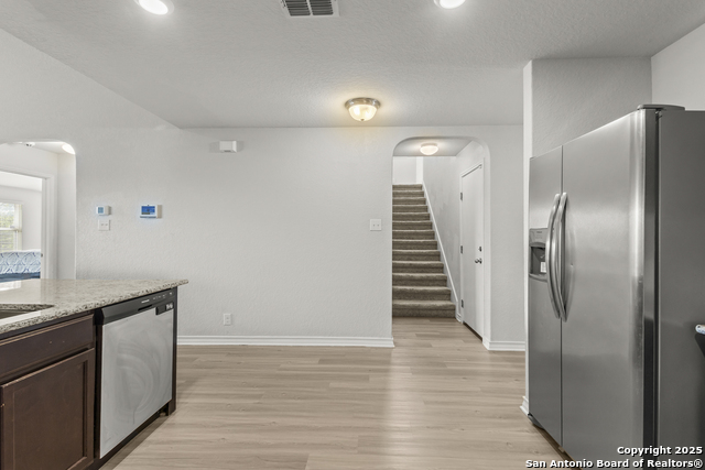 Listing photo id 10 for 9320 Cord Grass