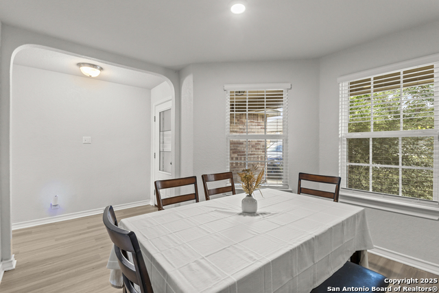 Listing photo id 6 for 9320 Cord Grass