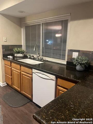 Image 17 of 38 For 5830 Freemans Farm St