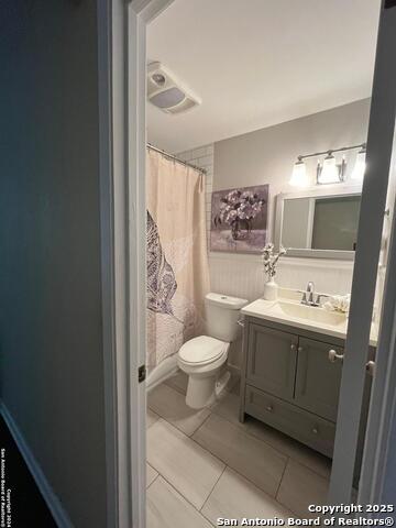 Image 28 of 38 For 5830 Freemans Farm St