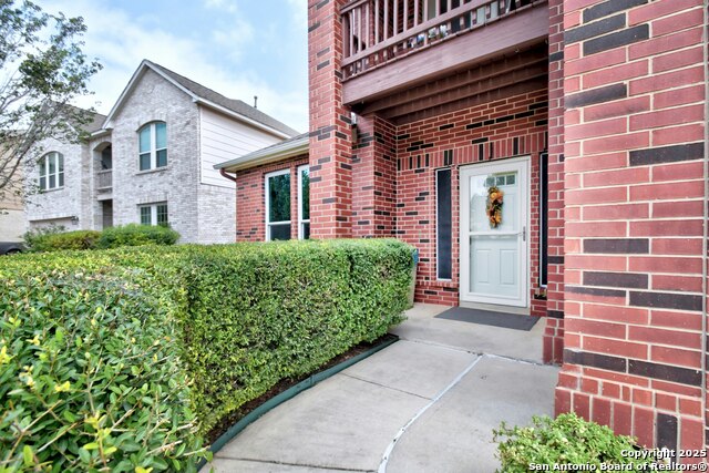 Image 2 of 35 For 24738 Crescent Path