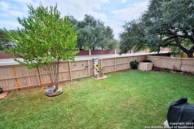 Image 32 of 35 For 24738 Crescent Path