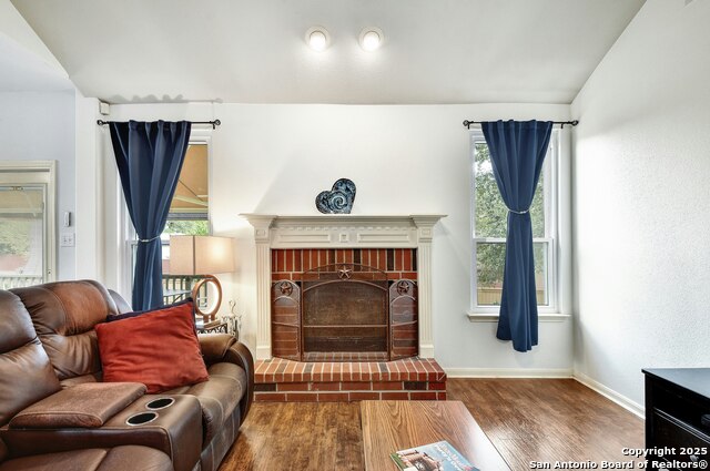 Image 6 of 35 For 24738 Crescent Path