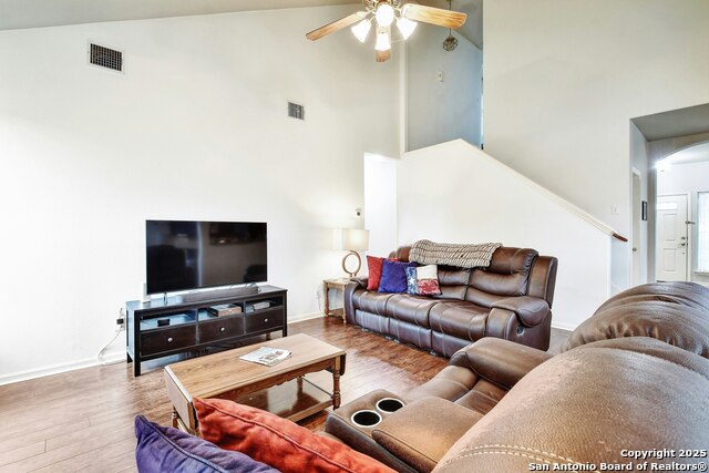 Image 7 of 35 For 24738 Crescent Path