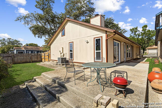 Image 14 of 17 For 5702 Spring Sunshine