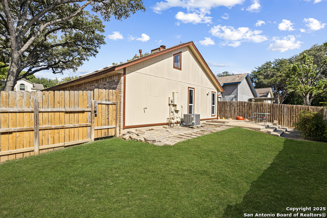 Image 16 of 17 For 5702 Spring Sunshine