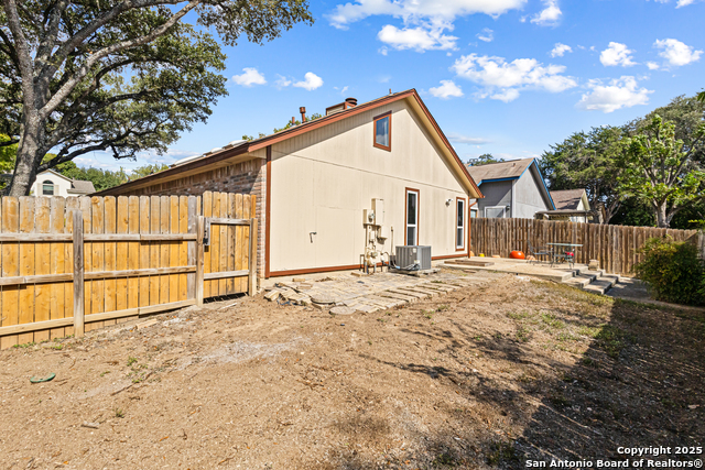 Image 17 of 17 For 5702 Spring Sunshine