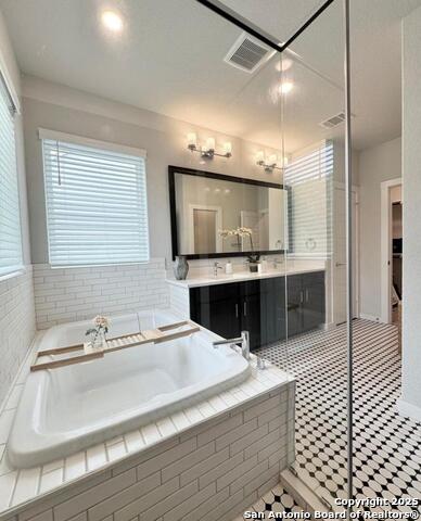 Image 16 of 28 For 5843 Whitby Unit 13