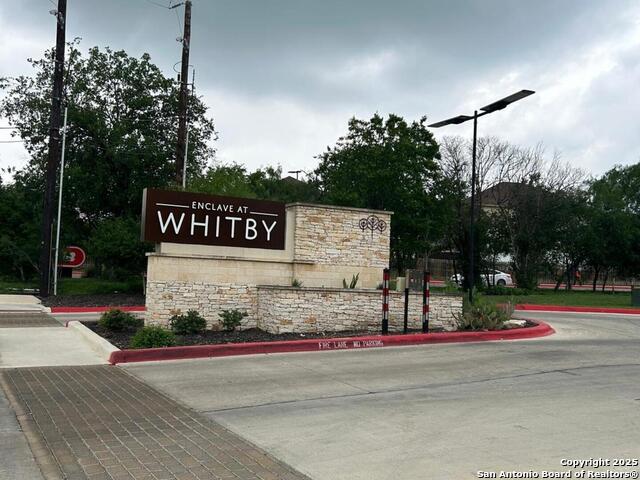 Image 19 of 28 For 5843 Whitby Unit 13