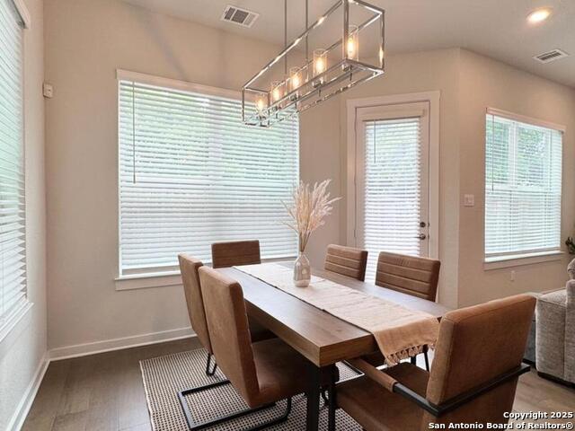 Image 4 of 28 For 5843 Whitby Unit 13