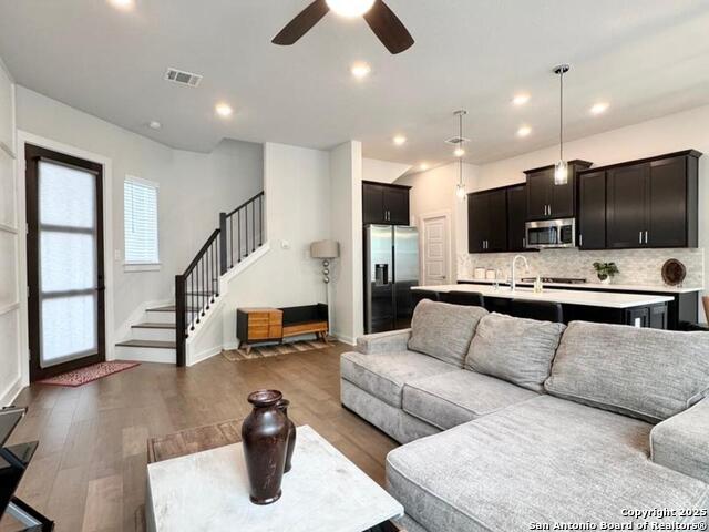 Image 8 of 28 For 5843 Whitby Unit 13