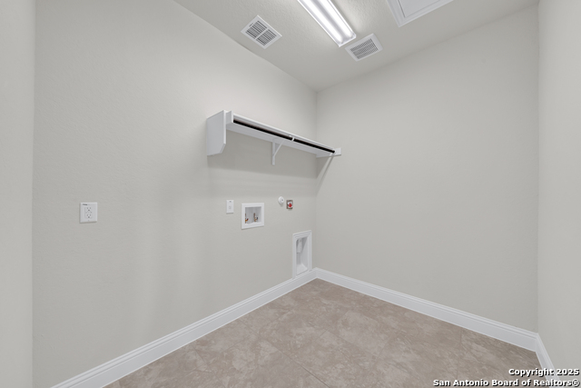 Image 10 of 25 For 310 Dryden Roost