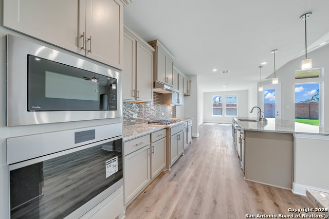 Image 11 of 25 For 310 Dryden Roost