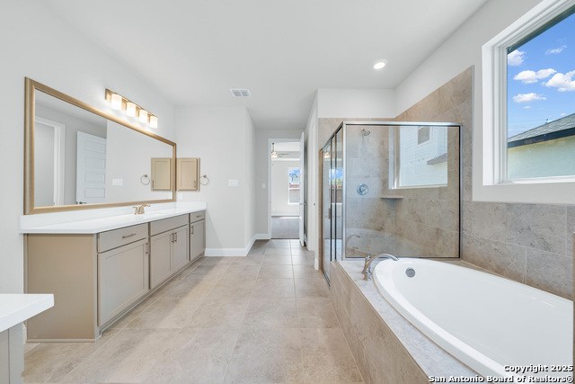 Image 16 of 25 For 310 Dryden Roost