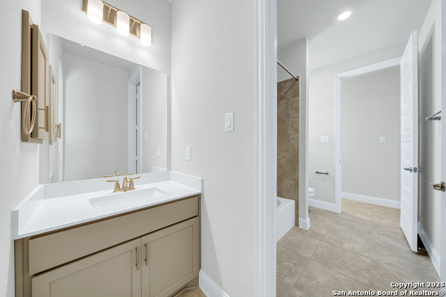 Image 19 of 25 For 310 Dryden Roost