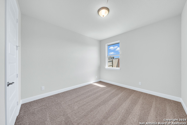 Image 20 of 25 For 310 Dryden Roost