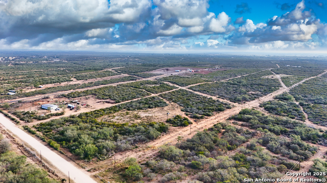 Listing photo id 5 for 291 County Road 1670