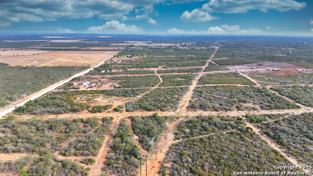 Listing photo id 6 for 291 County Road 1670