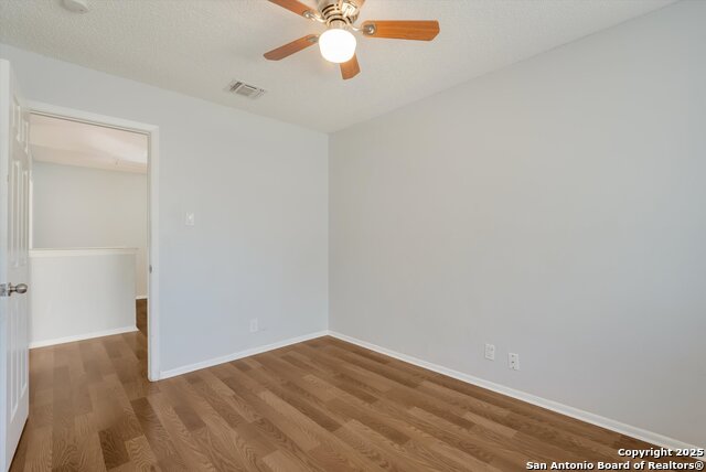 Image 24 of 33 For 7323 Belmede