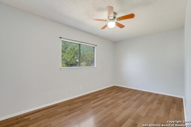 Image 26 of 33 For 7323 Belmede