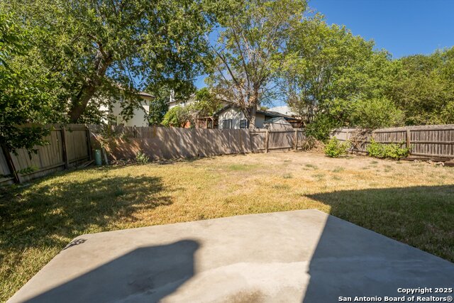 Image 30 of 33 For 7323 Belmede